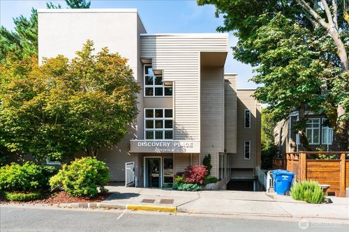 apt-102-4309 34th Ave W, Seattle, WA, 98199-1394 | Card Image