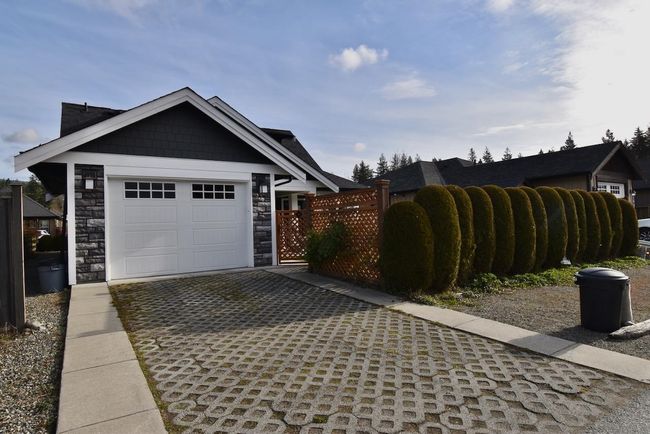 1047 Woodsworth Road, House other with 3 bedrooms, 2 bathrooms and 3 parking in Gibsons BC | Image 33