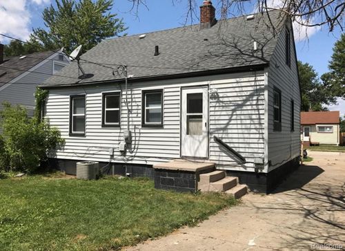 11096 Jewett Ave, Warren, MI, 48089-1704 | Card Image