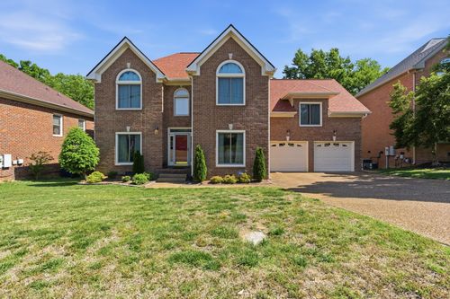 4913 Tulip Grove Ln, Hermitage, TN, 37076-4418 | Card Image