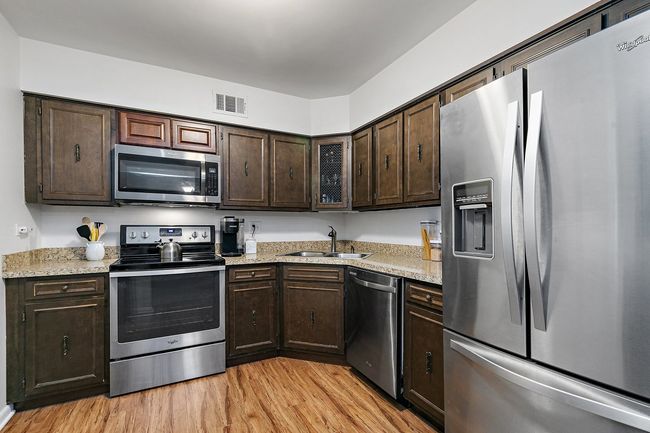 UNIT-2A - 1310 S New Wilke Rd, Condo with 2 bedrooms, 2 bathrooms and 1 parking in Arlington Heights IL | Image 4