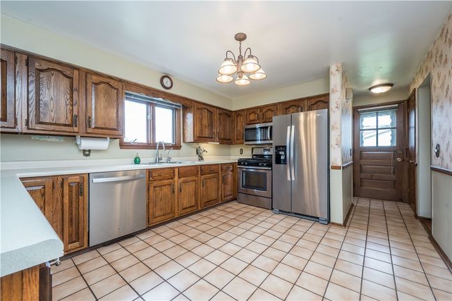 458 Rosslyn Ave, House other with 4 bedrooms, 2 bathrooms and 1 parking in Springdale PA | Image 18