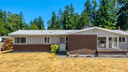 17114 130th Ave Se, Renton, WA, 98058-6142 | Card Image