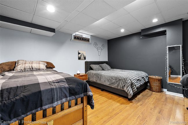 Bonus room in basement for bedroom or other use | Image 44