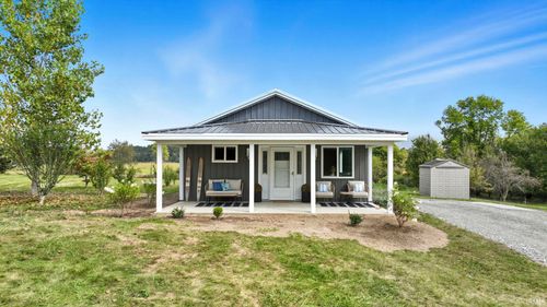 8261 W Red Snapper Dr, Kimmell, IN, 46760-9628 | Card Image