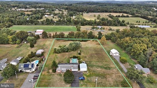 3205 Little Rd, PERKIOMENVILLE, PA, 18074-9754 | Card Image