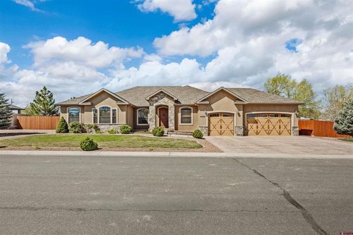 66360 Crestview Dr, Montrose, CO, 81403-7714 | Card Image