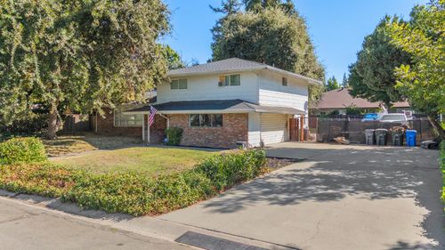 1224 Highland Ave, Yuba City, CA, 95991-6120 | Card Image