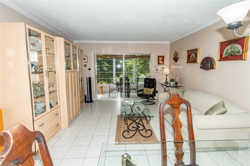 503-5003 Nw 35th St, Lauderdale Lakes, FL, 33319-5209 | Card Image