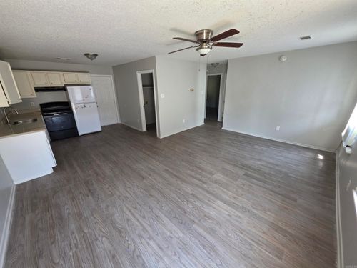 1918 N Magnolia St, North Little Rock, AR, 72114-2940 | Card Image