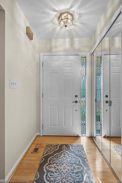 19690 Cardene Way, Northville, MI, 48167-2931 | Card Image