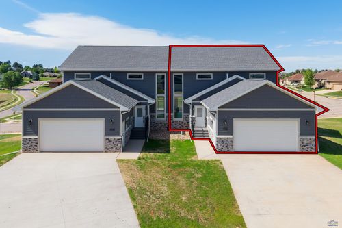 4638 Wickman Ct, Rapid City, SD, 57702-8580 | Card Image