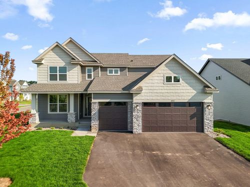 8852 Binder Way, Woodbury, MN, 55129-6403 | Card Image