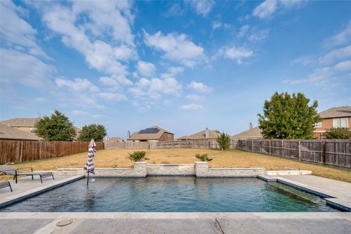 8601 Trailblazer Dr, Cross Roads, TX, 76227-2377 | Card Image