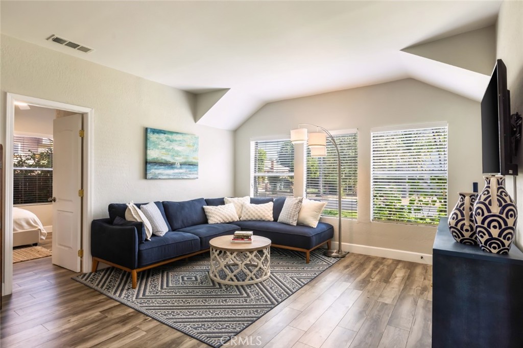 Residential in Pasadena 3