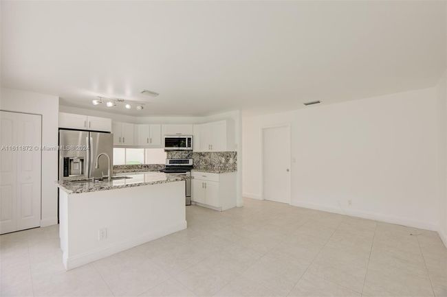 3749 Nw 107 Th Way, House other with 3 bedrooms, 3 bathrooms and null parking in Sunrise FL | Image 8