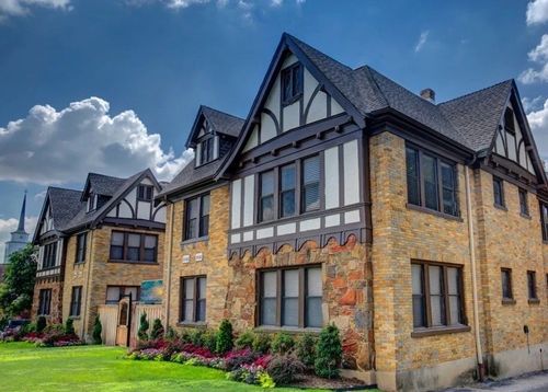 2100 Forest Park Blvd, Fort Worth, TX, 76110-1724 | Card Image