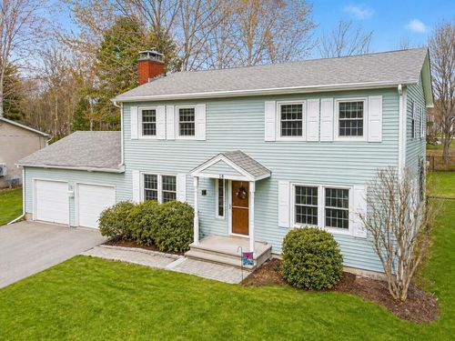 18 Sunset Drive, Orono, ME, 04473 | Card Image
