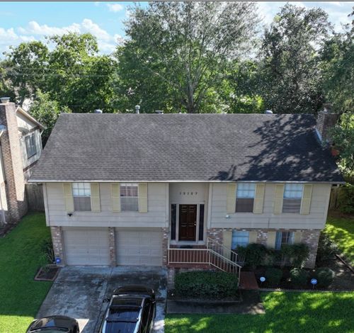 13127 Wilde Glen Ln, Houston, TX, 77072-3136 | Card Image