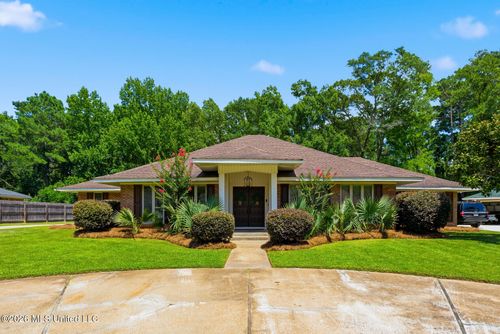 96 Summit Ridge Dr, Brandon, MS, 39042-2507 | Card Image