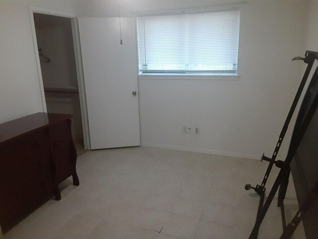 4927 Algernon Dr, House other with 4 bedrooms, 2 bathrooms and 2 parking in Spring TX | Image 6