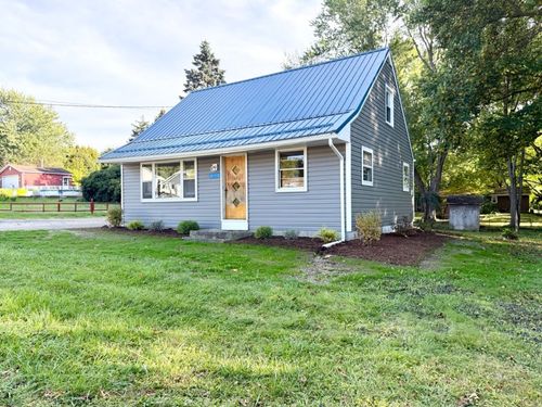 5115 West Rd, McKean, PA, 16426-1424 | Card Image