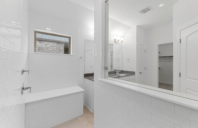 6420 Apache Plum Ln, House other with 4 bedrooms, 3 bathrooms and 2 parking in Spicewood TX | Image 7