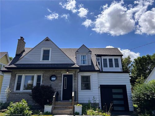 964 Concession St, Hamilton, ON, L8T1A1 | Card Image