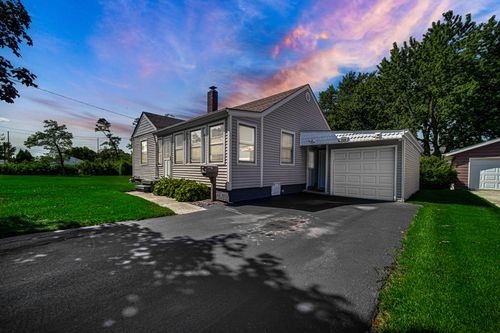 434 W Walnut St, Crown Point, IN, 46307 | Card Image