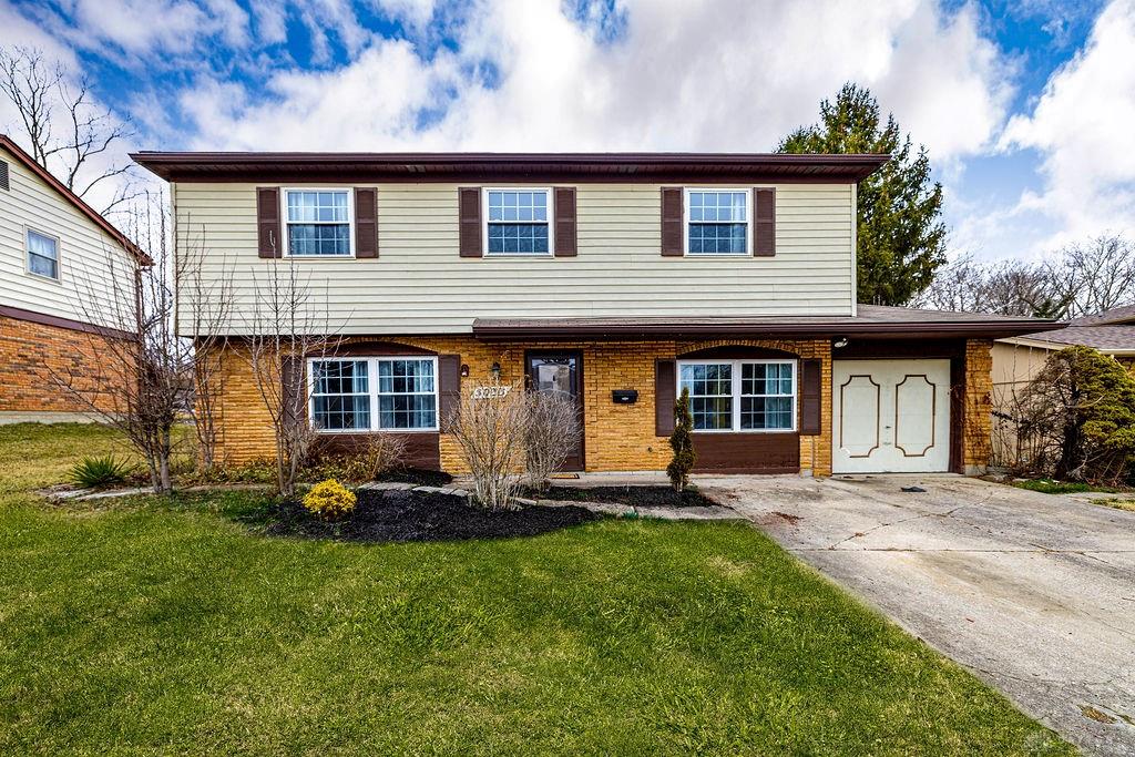 Victoria Ave, Middletown, OH 45044