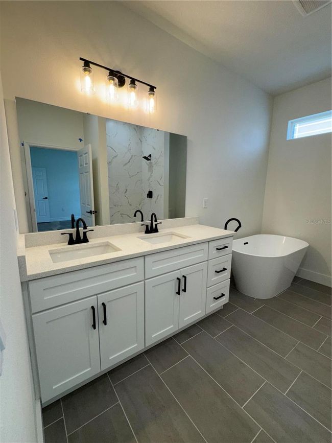 2827 Sw 146 Th Place Rd, House other with 4 bedrooms, 2 bathrooms and null parking in OCALA FL | Image 8