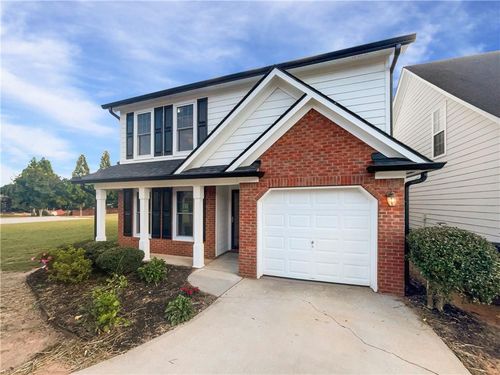 9562 Lakeview Cir, Union City, GA, 30291-6018 | Card Image