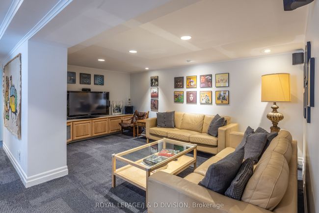 83 Glencairn Ave, House other with 4 bedrooms, 2 bathrooms and 1 parking in Toronto ON | Image 21