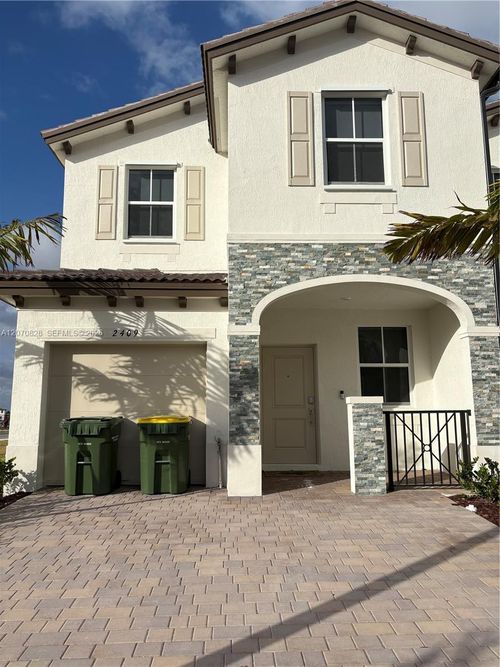 2409 Se 28th St, Homestead, FL, 33035 | Card Image