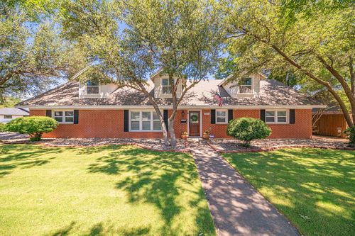 2212 Sinclair Ave, Midland, TX, 79705-8649 | Card Image