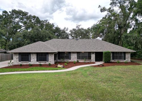 101 Wild Oak Dr, Brandon, FL, 33511-7837 | Card Image