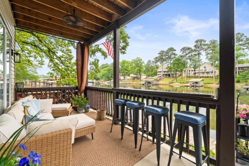 126 Chambers Pt, Hot Springs, AR, 71913-7660 | Card Image