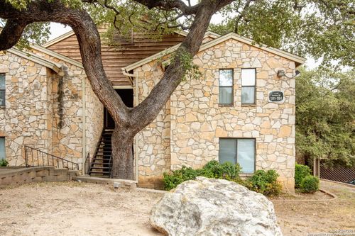 apt-102-11520 Huebner Rd, San Antonio, TX, 78230-1340 | Card Image