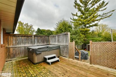 3 Baker St, House other with 5 bedrooms, 2 bathrooms and 6 parking in Collingwood ON | Image 3