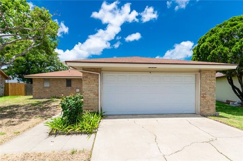 1705 Mermaid Dr, Corpus Christi, TX, 78412-5116 | Card Image