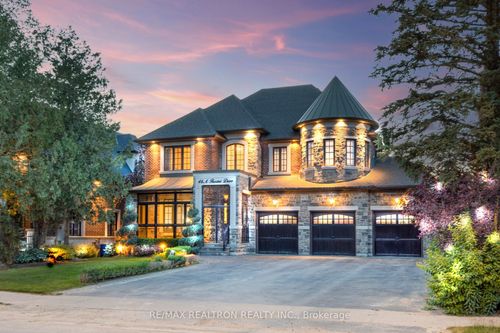 46A Puccini Dr, Richmond Hill, ON, L4E2Y6 | Card Image