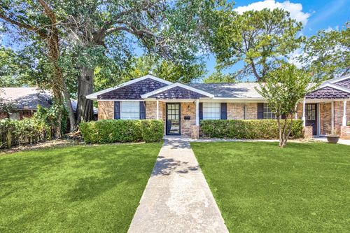 524, 30 N Woods Drive, Sherman, TX, 75092 | Card Image