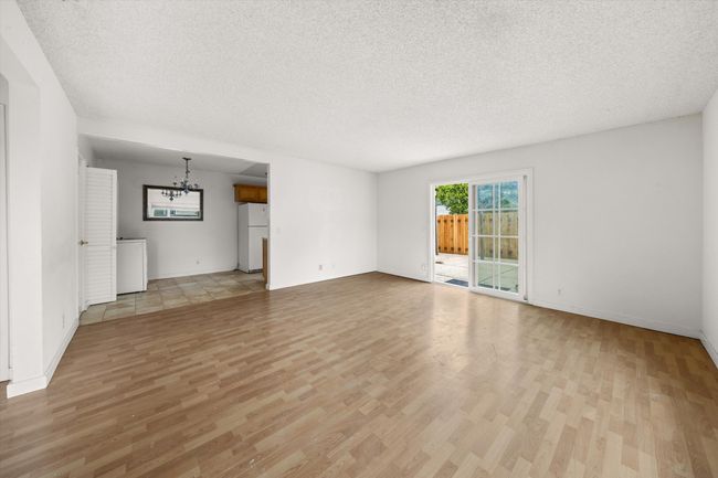 A - 409 Northgate Dr, Condo with 3 bedrooms, 2 bathrooms and null parking in Goleta CA | Image 9