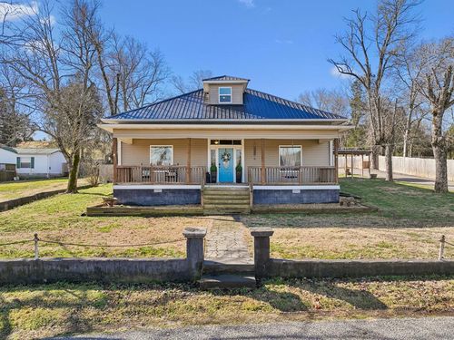 15 Switchboard Rd, Brush Creek, TN, 38547-5056 | Card Image