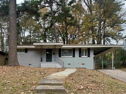 15 Woodcliff Cir, Little Rock, AR, 72204-4824 | Card Image