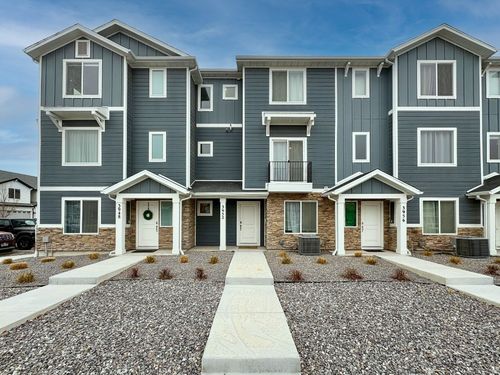 3952 N Wildcat Ln, Eagle Mountain, UT, 84005-7005 | Card Image