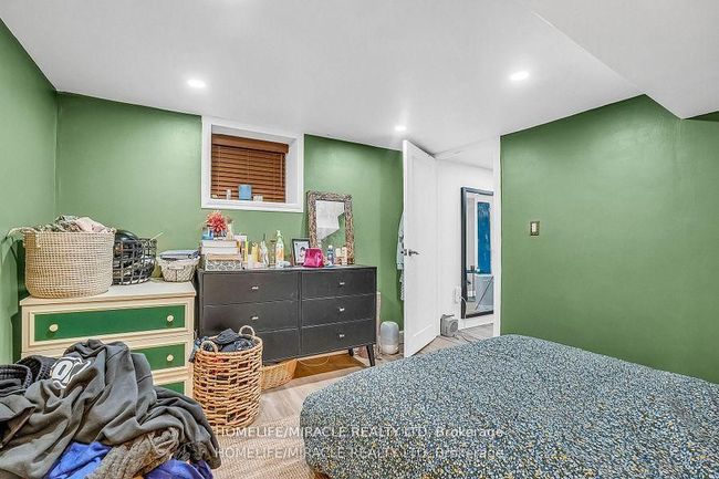 212 Symington Ave, House other with 5 bedrooms, 3 bathrooms and 1 parking in Toronto ON | Image 36