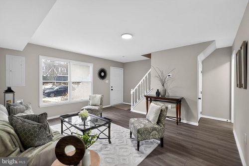 457 E Vernon Rd, PHILADELPHIA, PA, 19119-1951 | Card Image