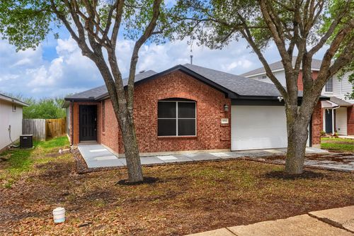 1011 Shadow Creek Boulevard, Buda, TX, 78610 | Card Image