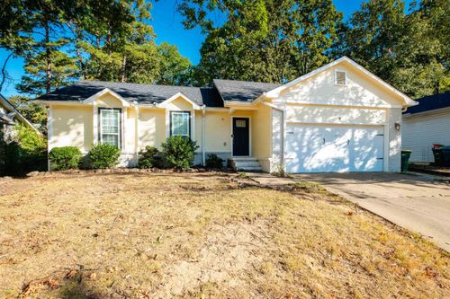 8 Burkwood Dr, Little Rock, AR, 72211-3124 | Card Image